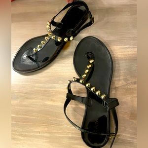 Rampage Studded Flat T-Bar Jelly Thong Sandals - Black Women’s flats size 8 NEW